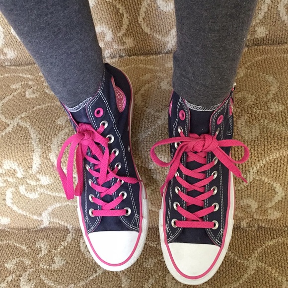 converse pink and blue